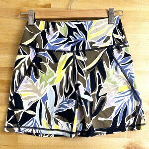 Sweaty Betty POWER‎ Shorts Colorful Leaf Print Size XS 6” Inseam Zip Pocket